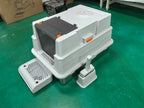 Stainless steel litter box with lid, extra-large enclosed kitty litter pan, equipped with steps and a litter scoop,